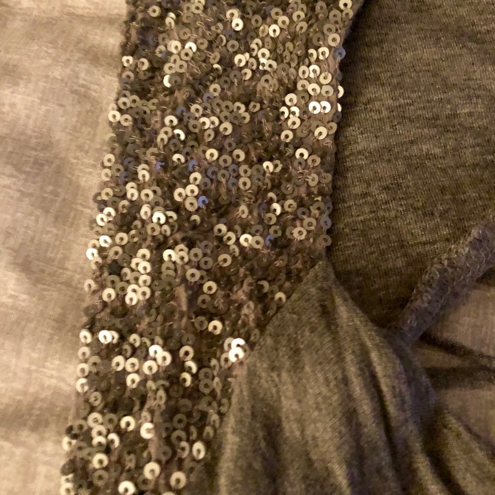 Guess Blouse - Picture 5 of 7